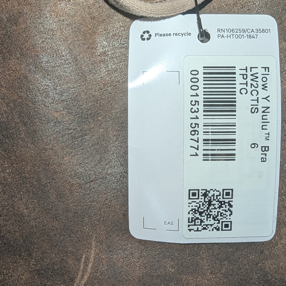 Lululemon Women's Sports Bra - Picture 3 of 3